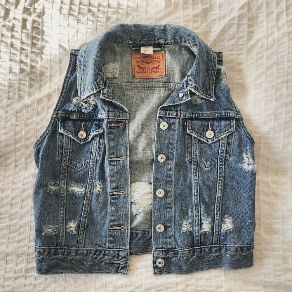 Levi | Sleeveless Jean Jacket Distressed Vest